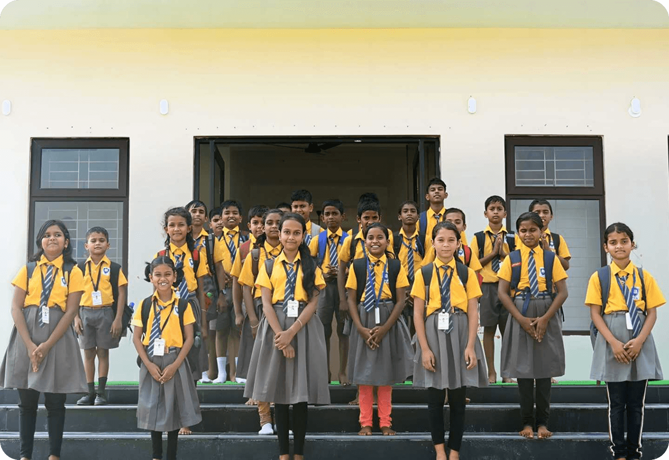 Dr. Cyrus Poonwalla High School & Junior College (Round Table India, Naigaon Village, Purandar Taluka gallery image 1