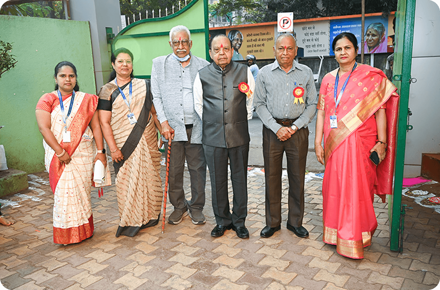 Dr. Cyrus Poonawalla English Medium High School & Jr. College (Rasta Peth) gallery image 1
