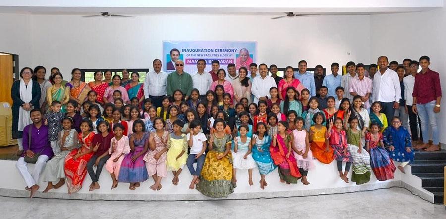 Silhouettes & AIIMBT by Air Force Medical College