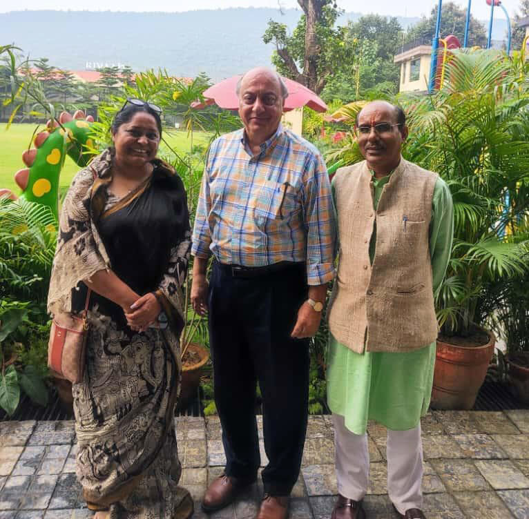 Silhouettes & AIIMBT by Air Force Medical College